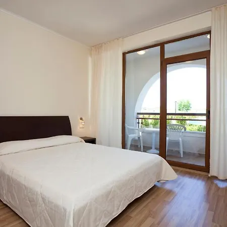 Hotel de apartamente Sunrise Club Apart