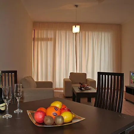 Sunrise Club Apart Hotel de apartamente Ravda