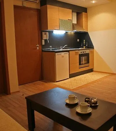 Sunrise Club Apart Hotel de apartamente